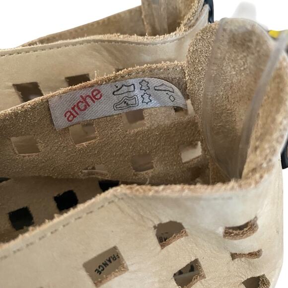 Arche Drick Natural Tan Leather Sandals size 38 size US 8 Perforations - Picture 7 of 13